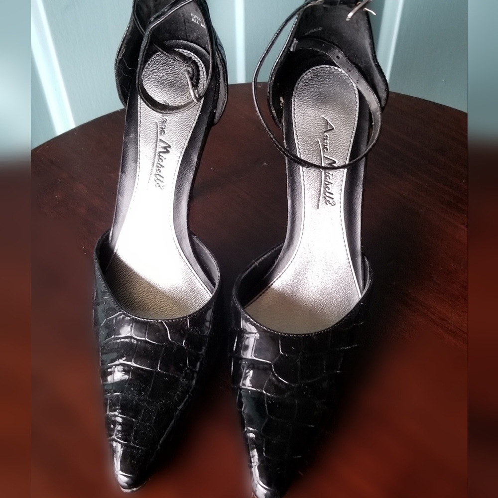 Anne Michelle Fuel-11X Patent Heels
